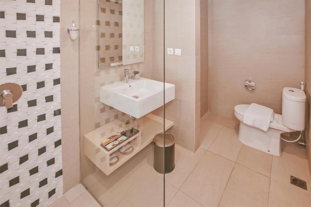 The Azana Hotel Airport Semarang Zewnętrze zdjęcie